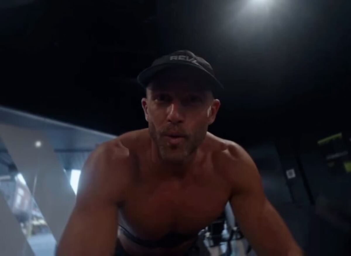 A member working on an erg